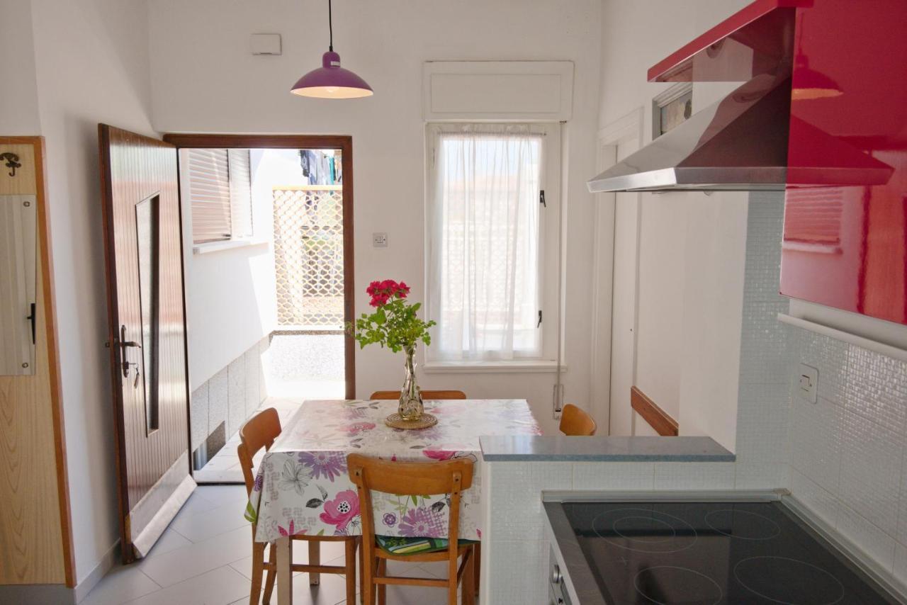 Apartments Vili Umag Bagian luar foto